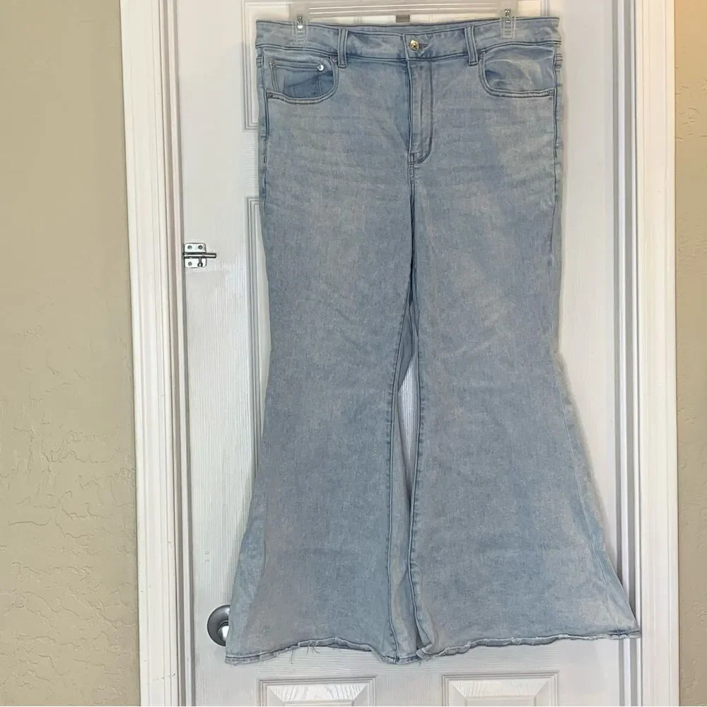 AE Pride Ne(x)t Level Festival Flare Jean Size 18 Short